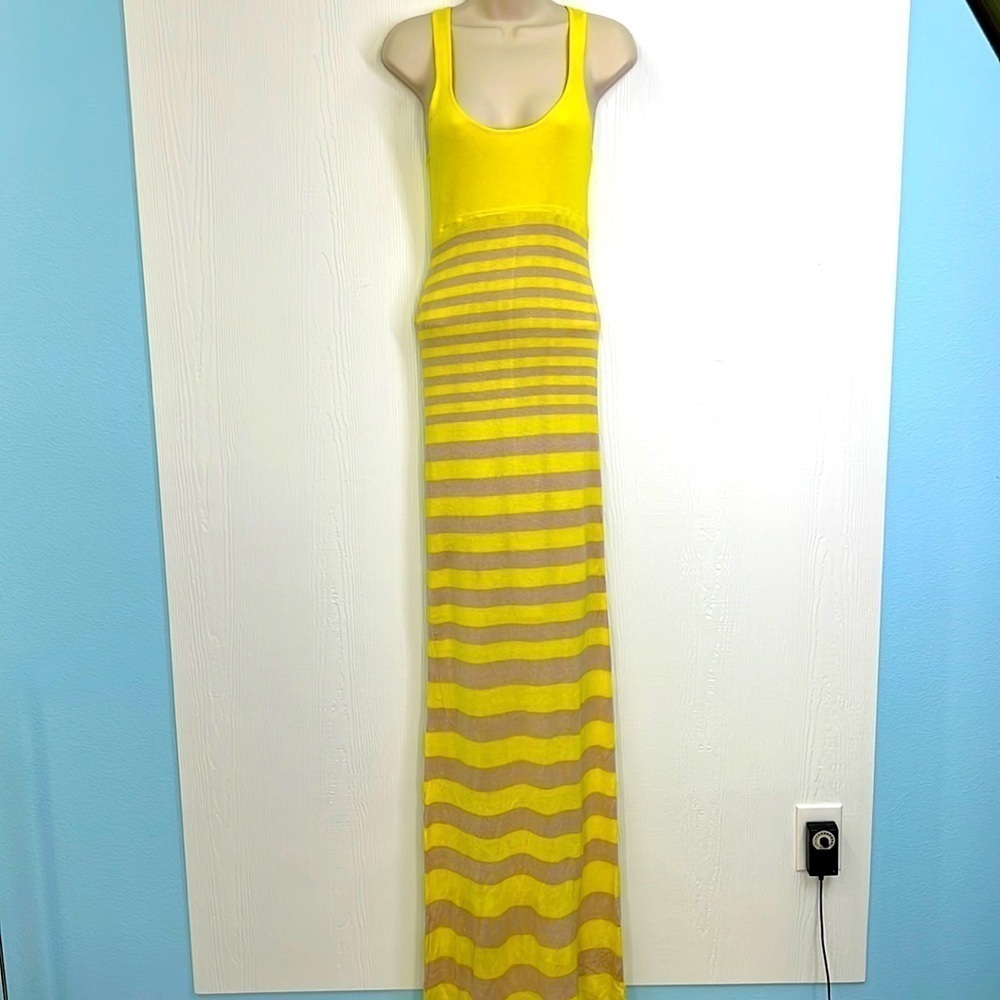 Bebe - Yellow And Tan Stripe Sleeveless Racerback Maxi Dress Size Medium